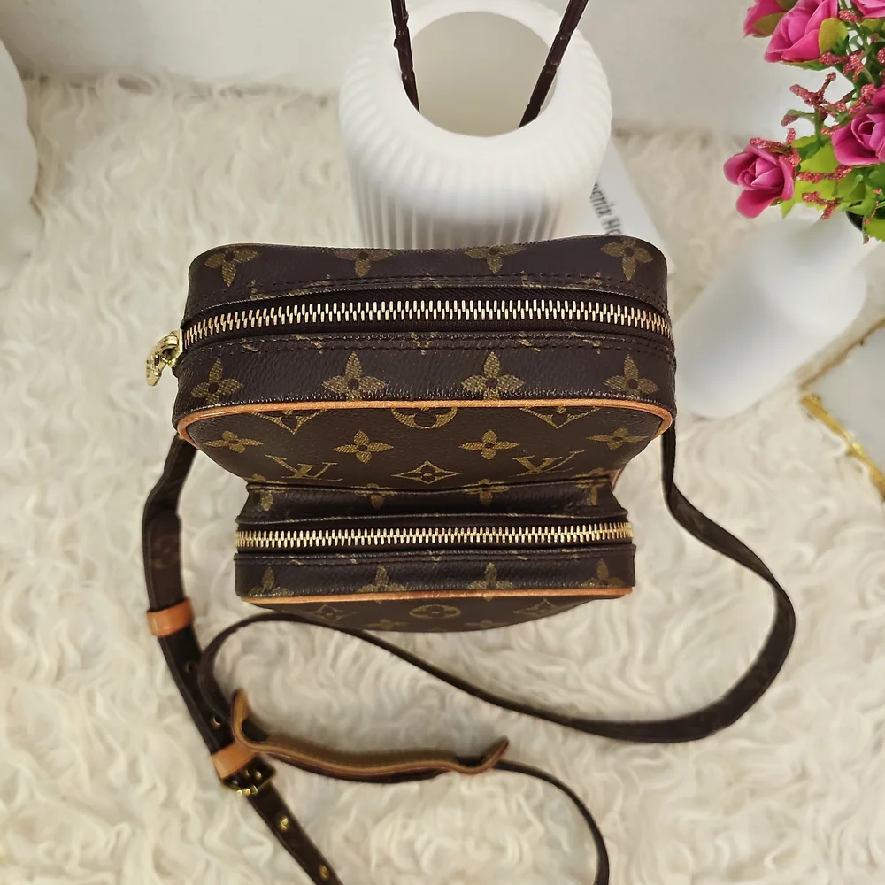 Louis Vuitton Monogram Brown and Tan Crossbody Bag - Picture 9 of 16